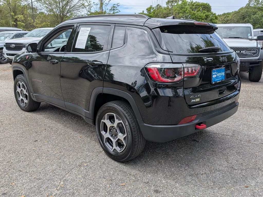 Used 2022 Black Jeep Trailhawk image 3