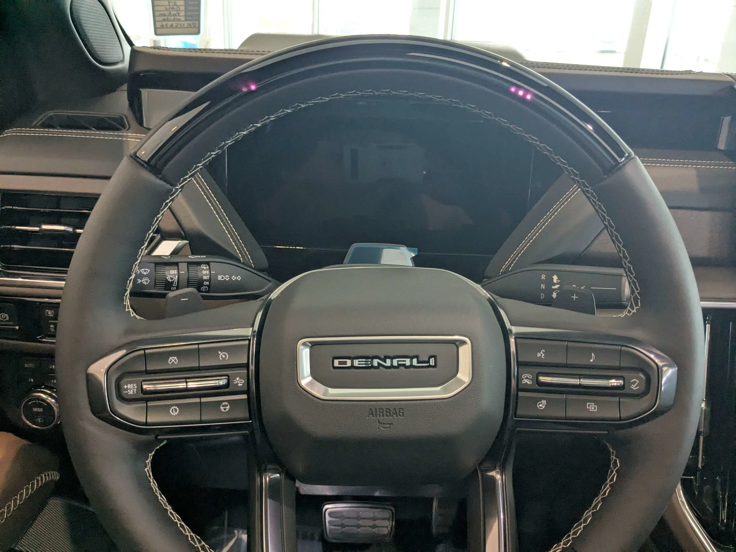 2027 GMC Yukon Denali Ultimate - Photo 26