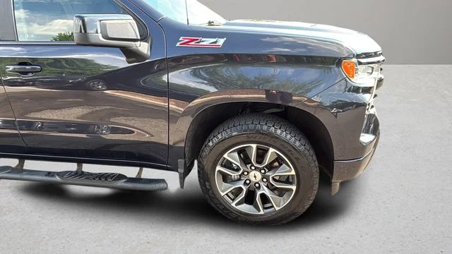 Used 2022 Gray Chevrolet RST image 34