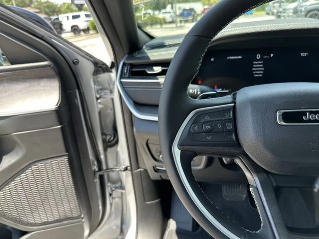 2025 Jeep Grand Cherokee Limited - Photo 27