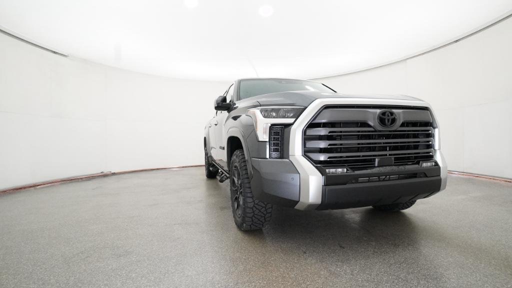 2026 Toyota Tundra Limited - Photo 15