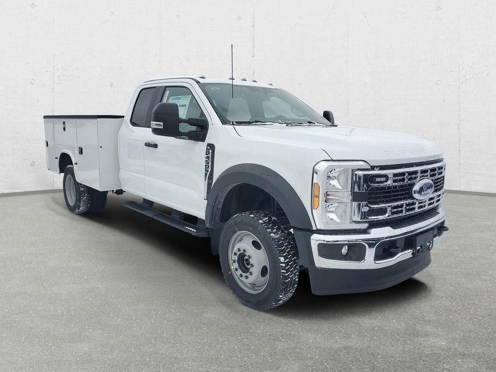 New 2026 Oxford White Ford F-450® XL image 2