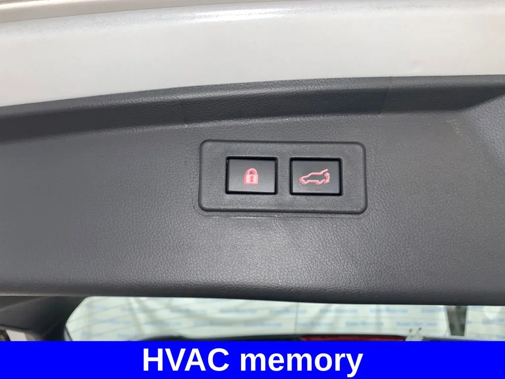 Used 2023 White Subaru Touring image 19