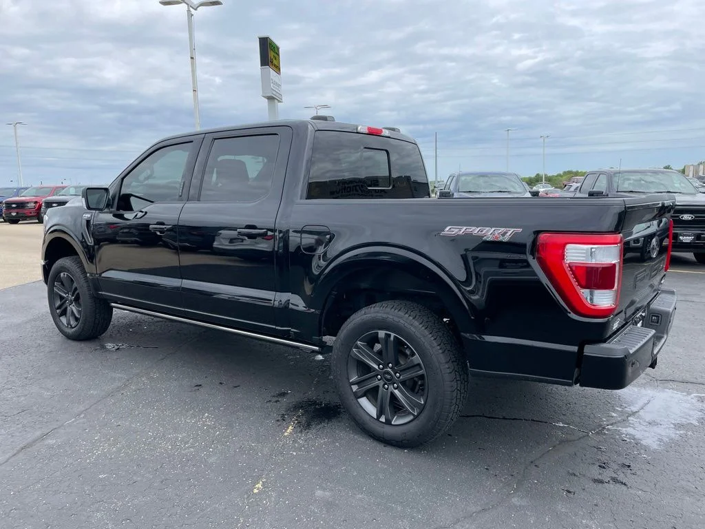 Used 2023 Black Ford Lariat image 6