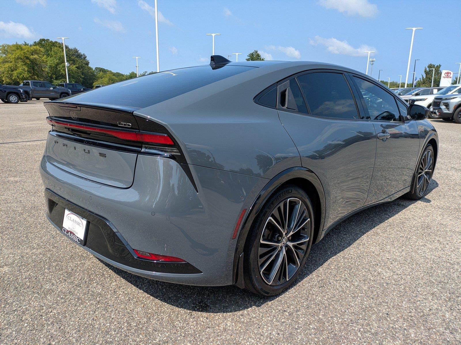 Used 2024 Guardian Gray Toyota Limited image 4
