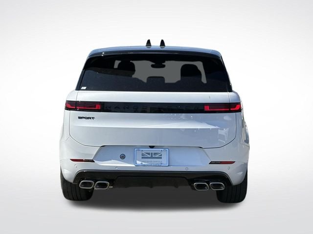 New 2026 Ostuni Pearl White Land Rover Dynamic SE image 7