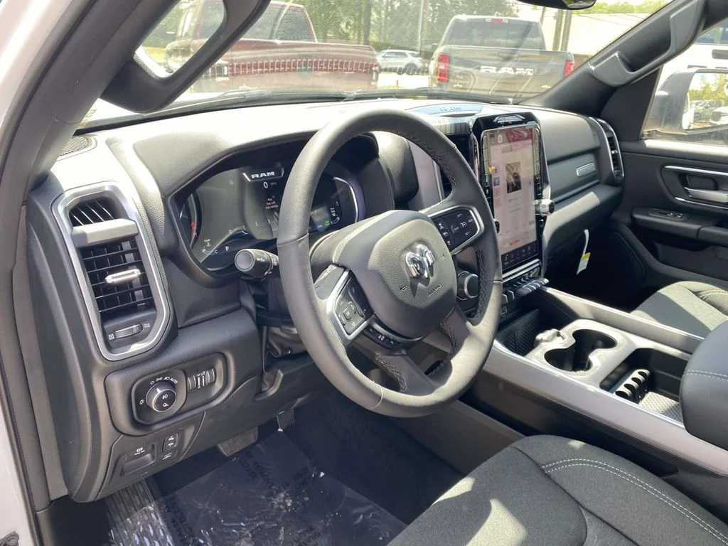 2026 RAM 1500 Big Horn/Lone Star - Photo 18