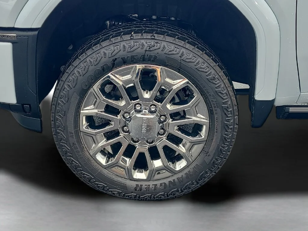 New 2026 Glacier White Tricoat GMC Denali image 26
