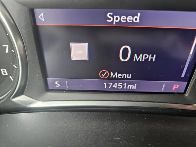 Used 2019 SILVER ICE METALLIC Chevrolet LT image 16