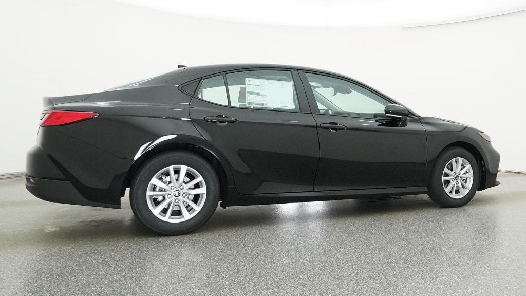 New 2026 Midnight Black Metallic Toyota LE image 28