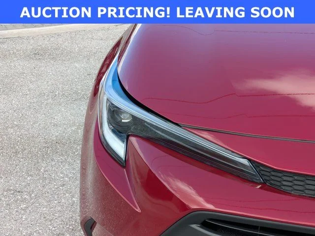 2026 Toyota Corolla LE - Photo 10