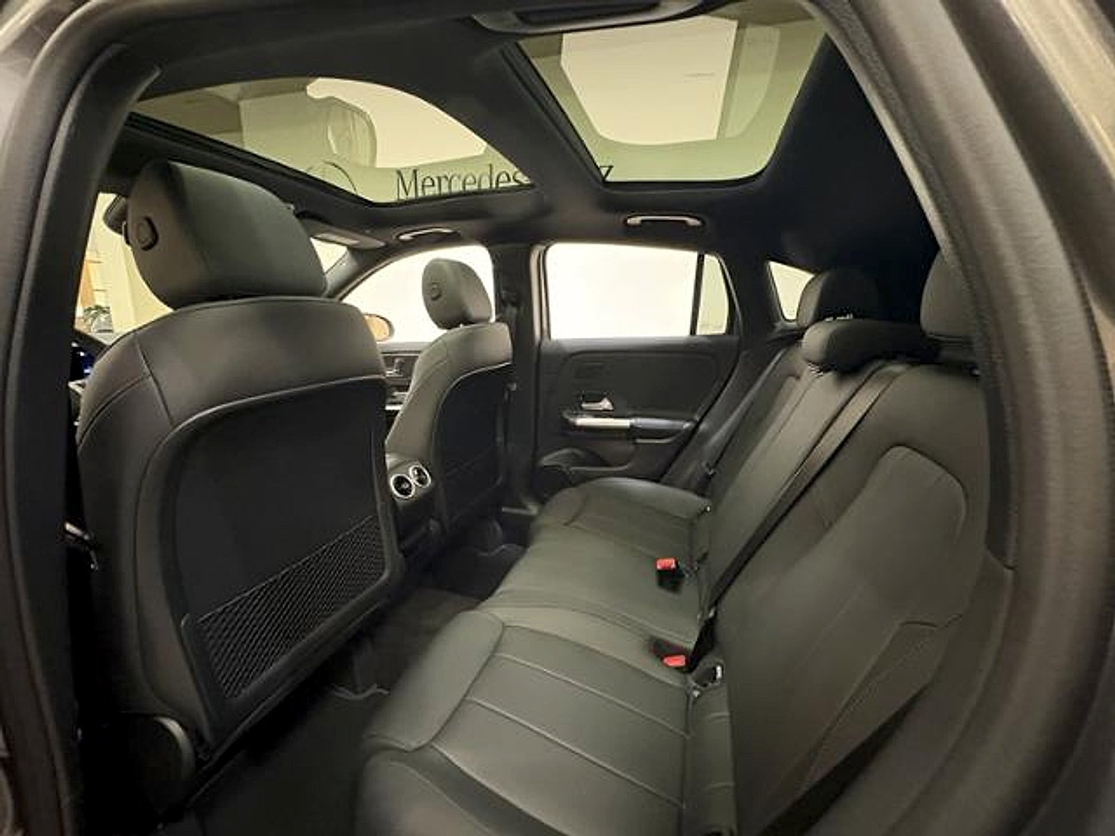 New 2026 Mountain Grey Metallic Mercedes-Benz 4MATIC® image 49