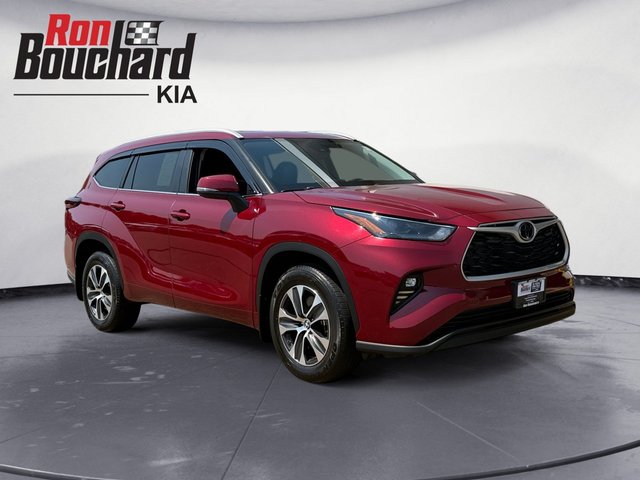 2024 Toyota Highlander XLE