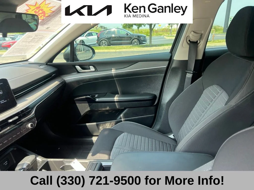 Certified Used 2025 Gray Kia LXS image 41