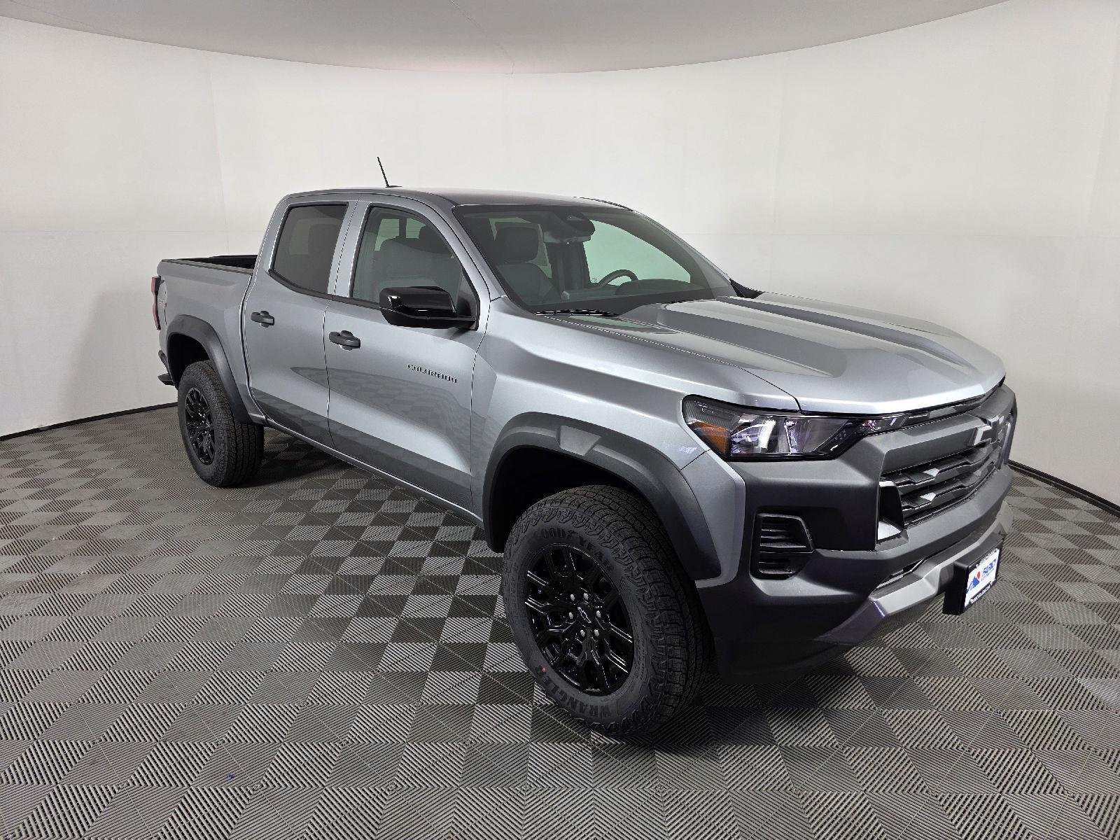2026 Chevrolet Colorado Trail Boss - Photo 11