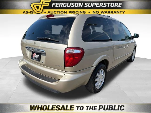 Used 2006 Gold Chrysler Touring image 7