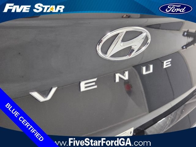 Used 2026 Black Hyundai SEL image 11