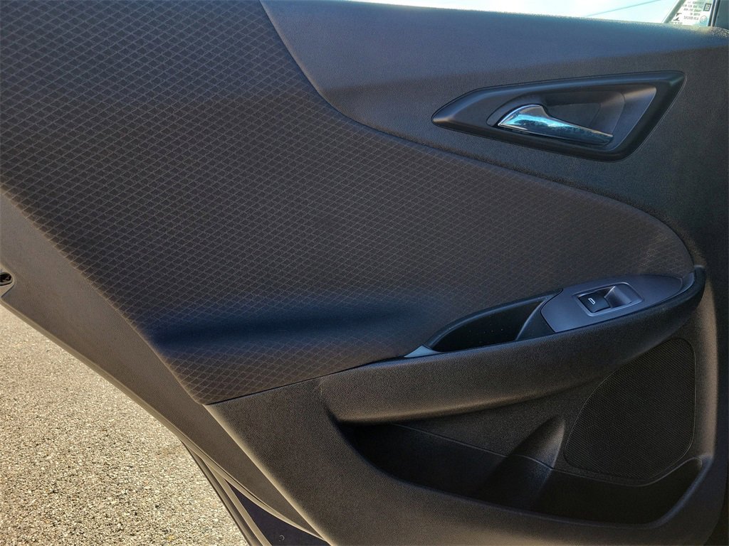 2023 Chevrolet Malibu 1LT photo 4