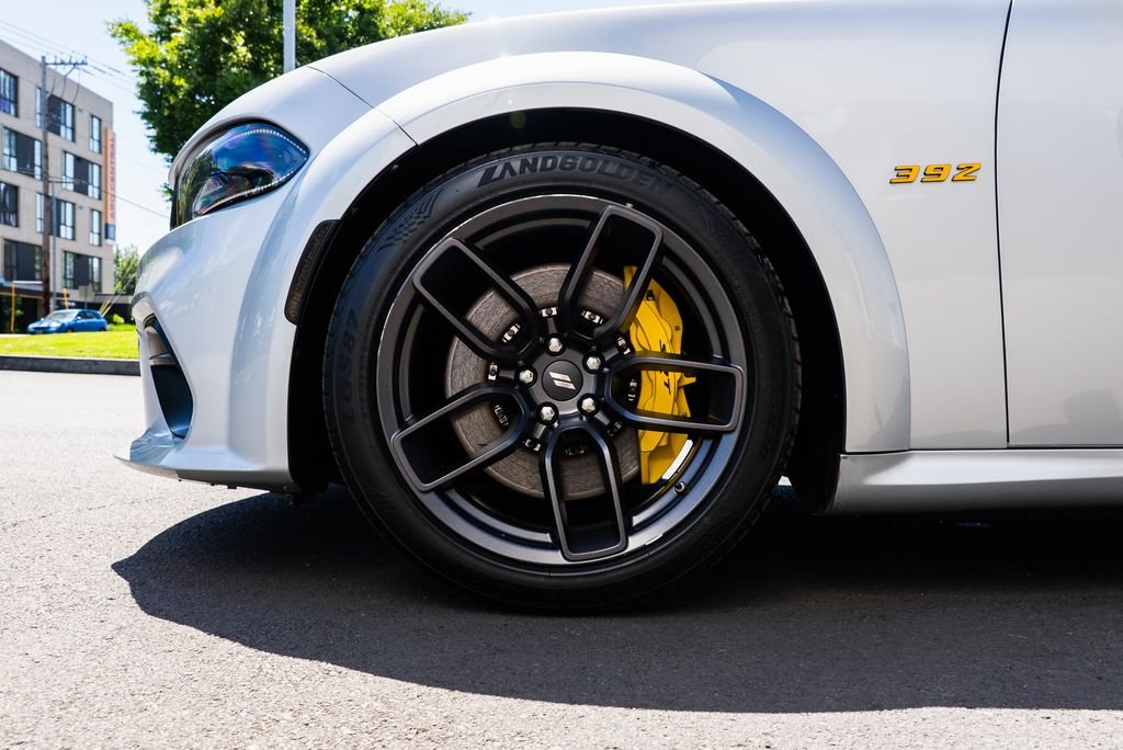 Used 2020 Triple Nickel Clearcoat Dodge R/T Scat Pack Widebody image 7