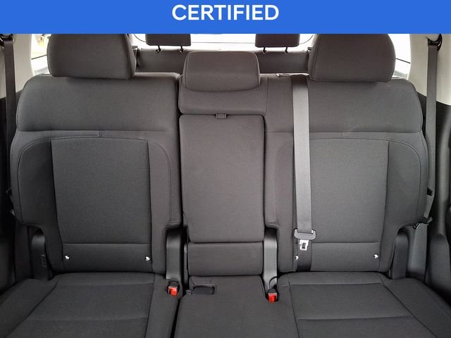 Certified Used 2024 Silver Hyundai SE image 19