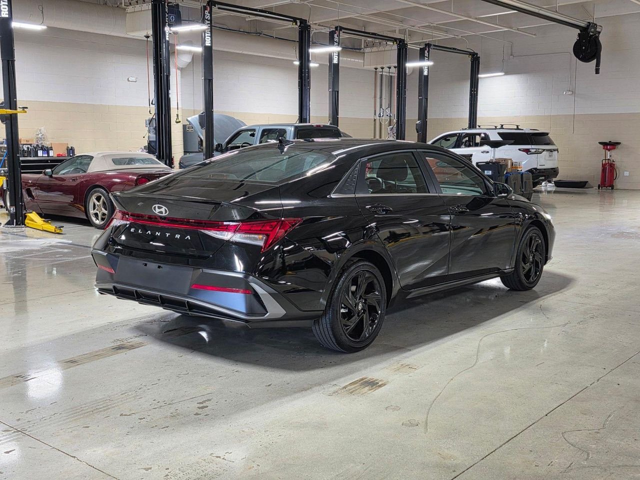 New 2026 Abyss Black Hyundai SEL Sport Premium image 7