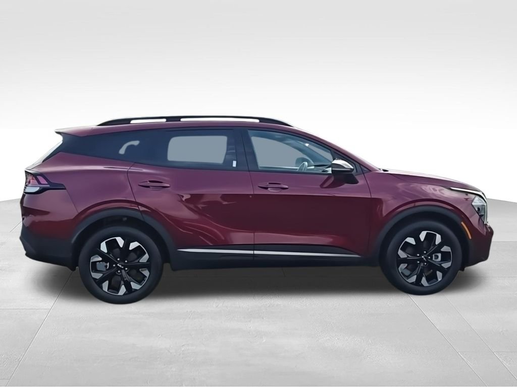 Used 2023 Red Kia X-Line image 9
