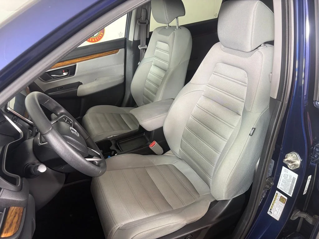 Used 2019  Honda EX image 11