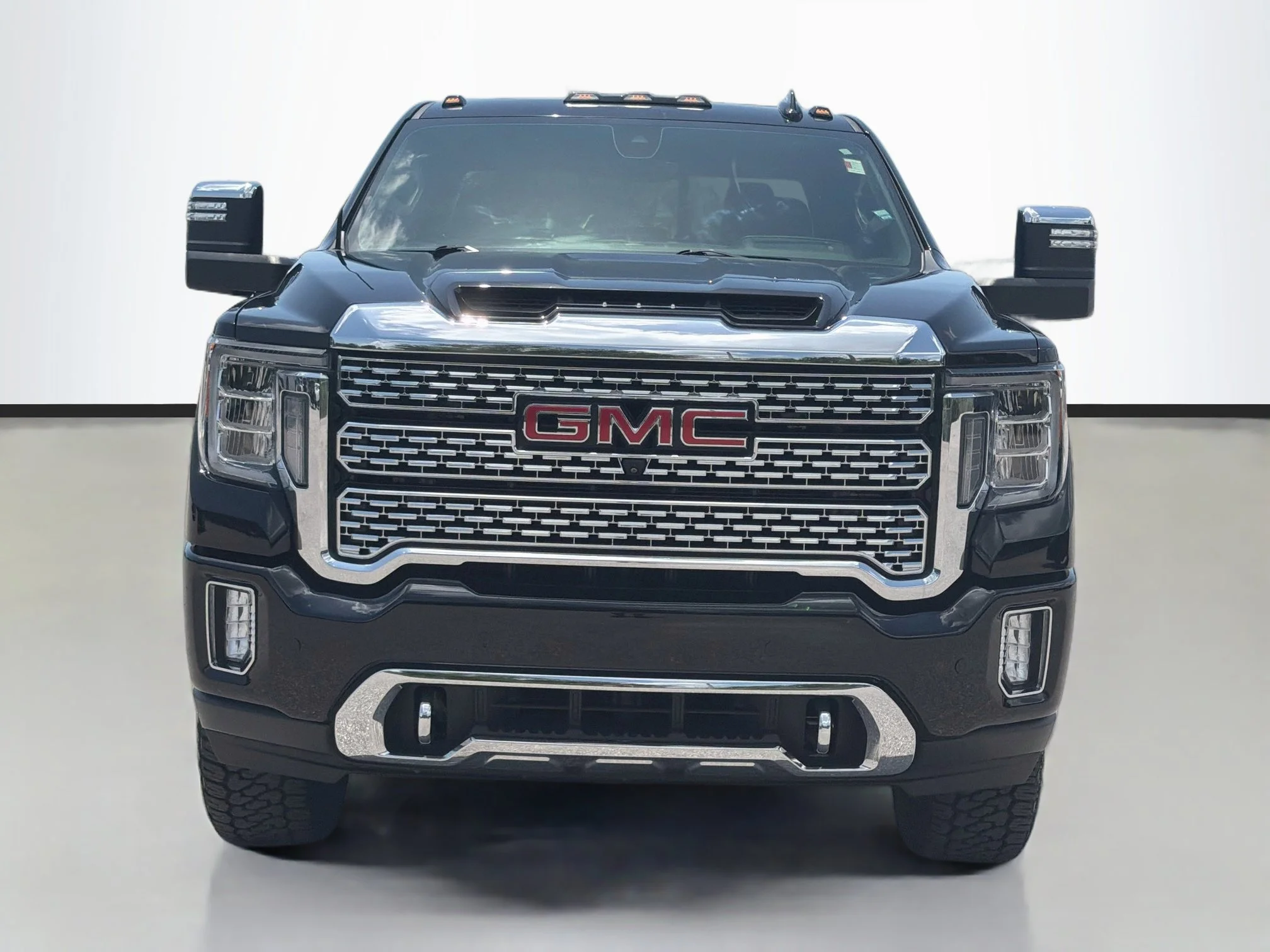 Used 2023 Ebony Twilight Metallic GMC Denali image 8