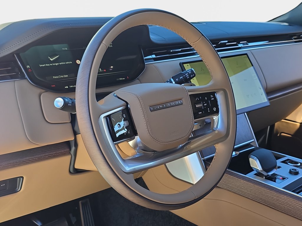 New 2027 Belgravia Green Land Rover SE LWB image 18