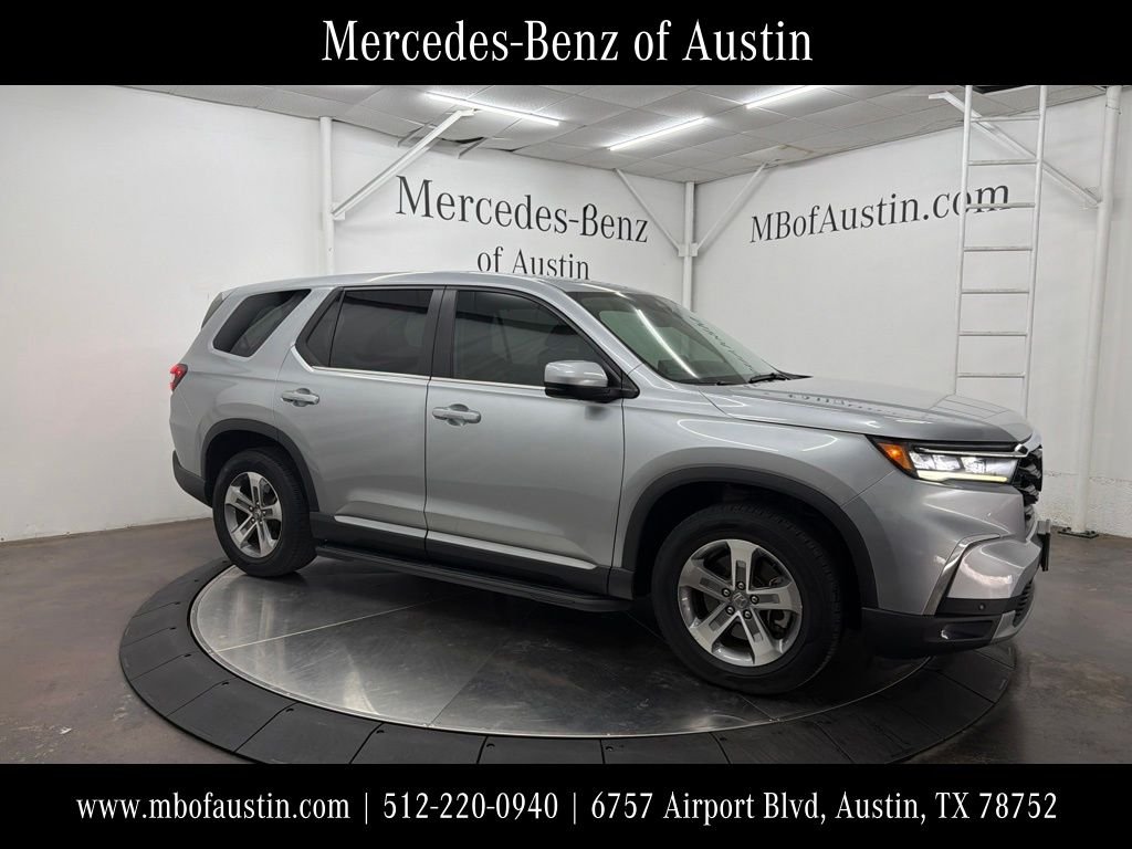 Used 2024 Silver Honda EX-L image 1