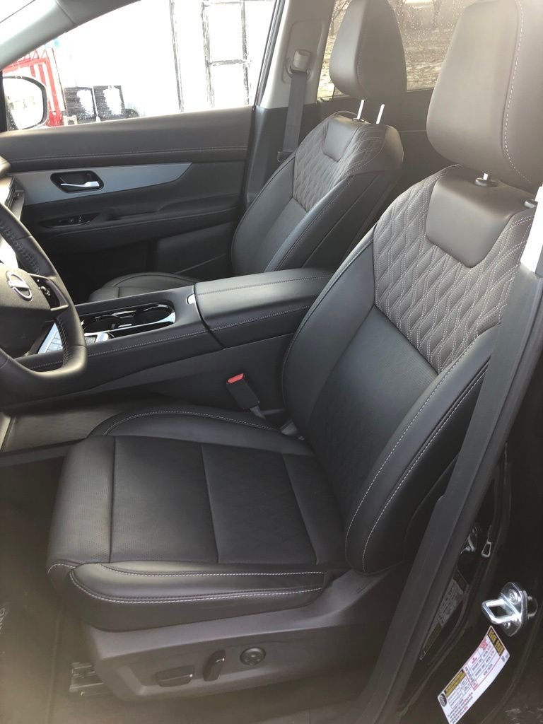 2026 Nissan Murano Platinum - Photo 9