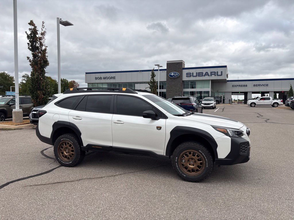 Used 2024 White Subaru Wilderness image 1