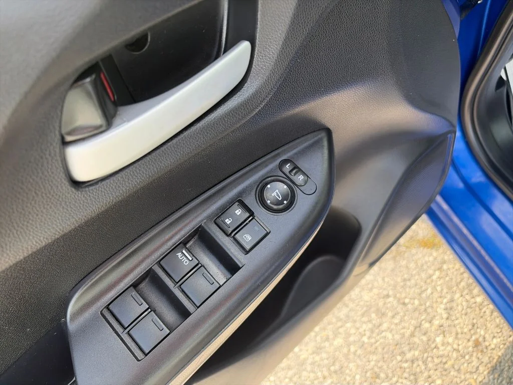 Used 2019 Blue Honda EX image 11