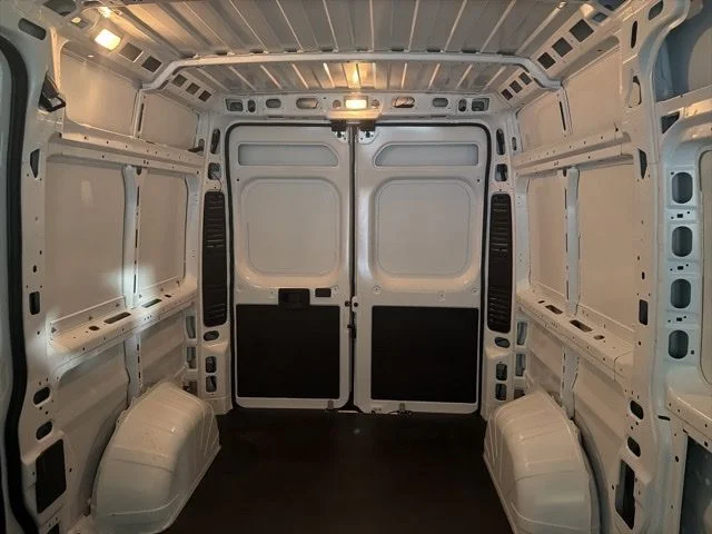 New 2026 White Ram Base image 22