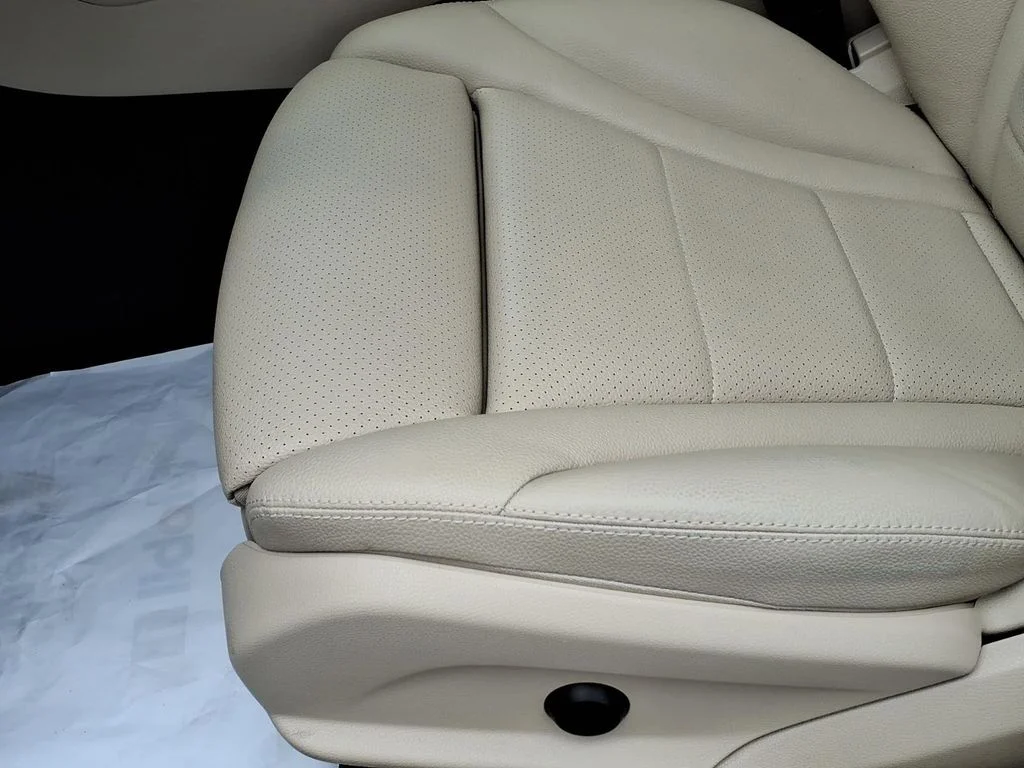 Used 2021 Polar White Mercedes-Benz GLC 300 image 5
