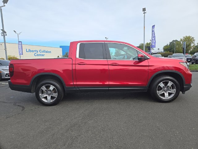 Used 2024 Radiant Red Metallic II Honda RTL image 7