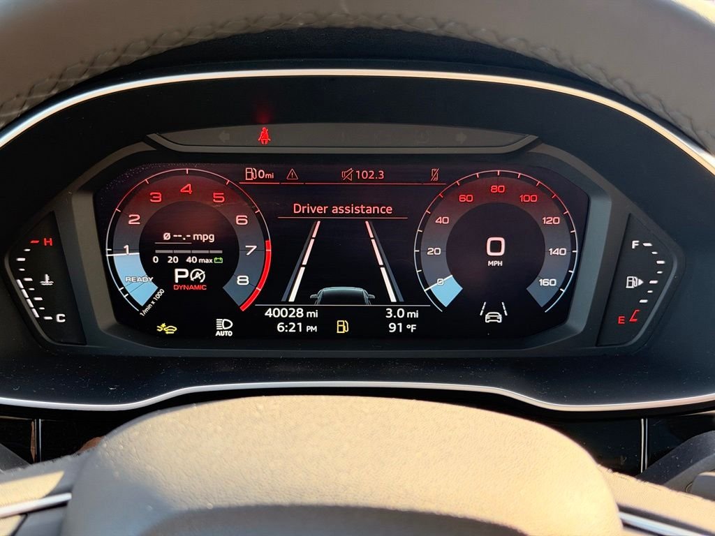 Used 2025  Audi Premium image 31