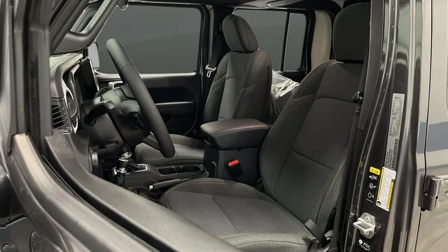 New 2026 Granite Crystal Metallic Clearcoat Jeep Sport S image 9
