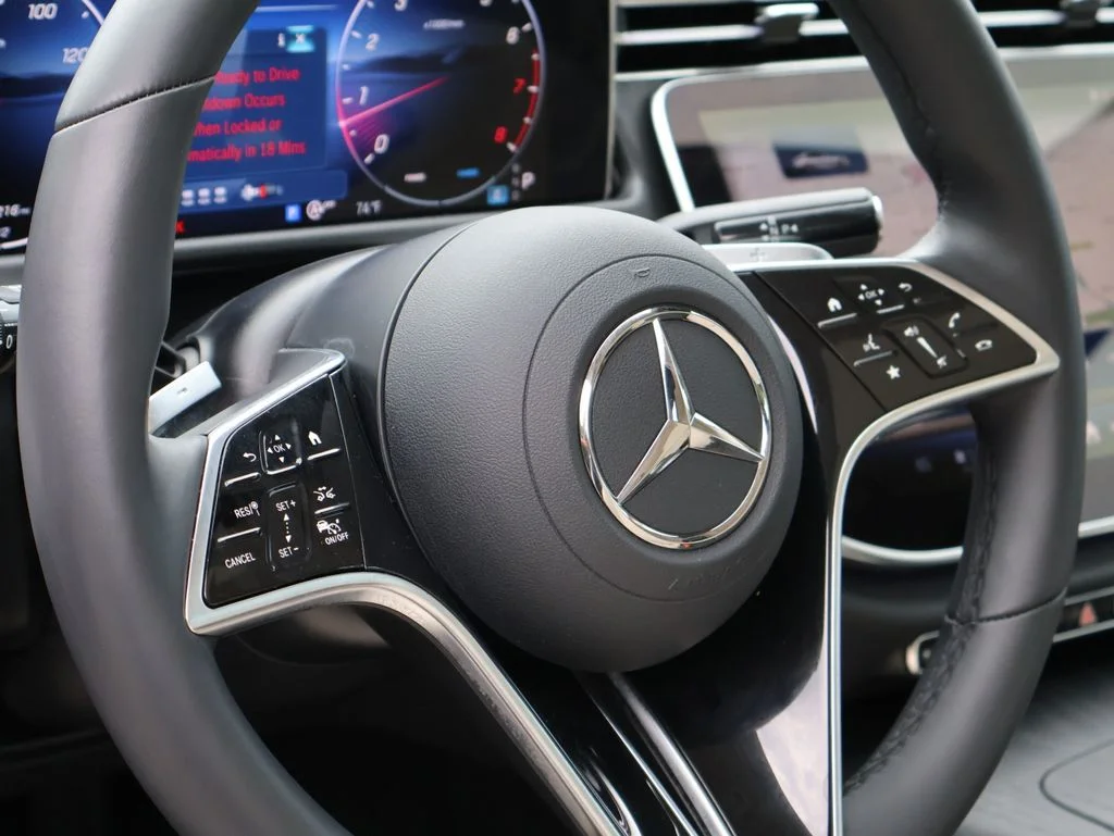 Certified Used 2026 MANUFAKTUR Moonlight White Metallic Mercedes-Benz E 350 image 20