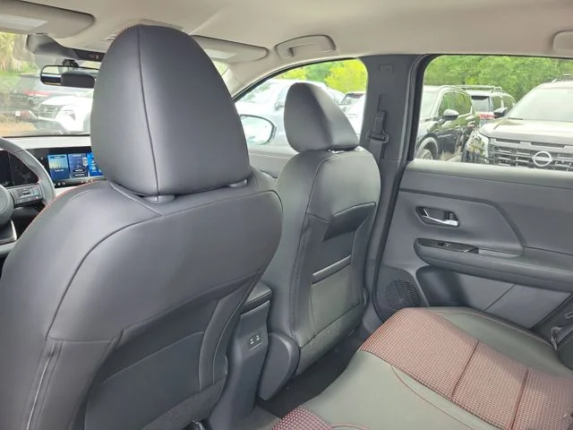 New 2026 Black Nissan SR image 23