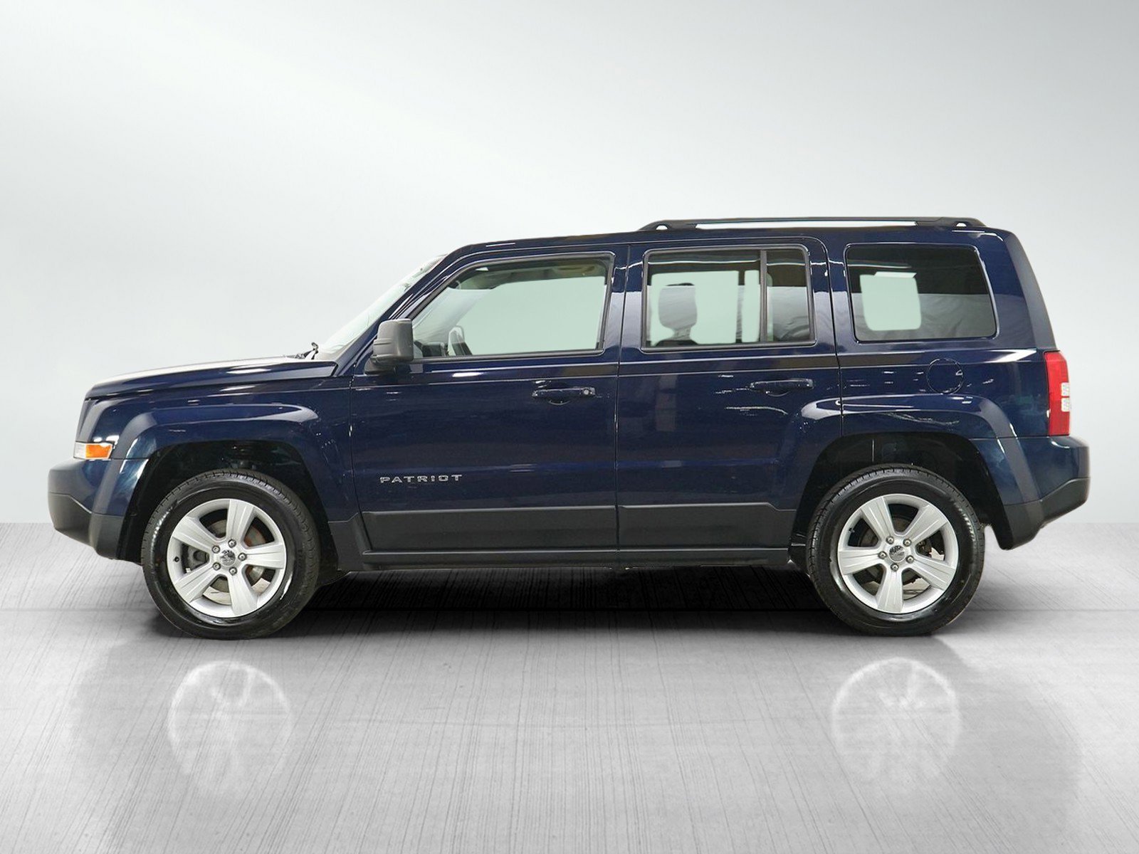 Used 2014 Jeep Patriot Latitude with VIN 1C4NJRFB2ED864161 for sale in South Saint Paul, Minnesota