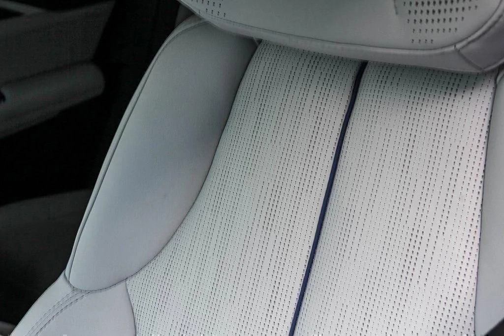 2026 Cadillac LYRIQ Signature Sport - Photo 22