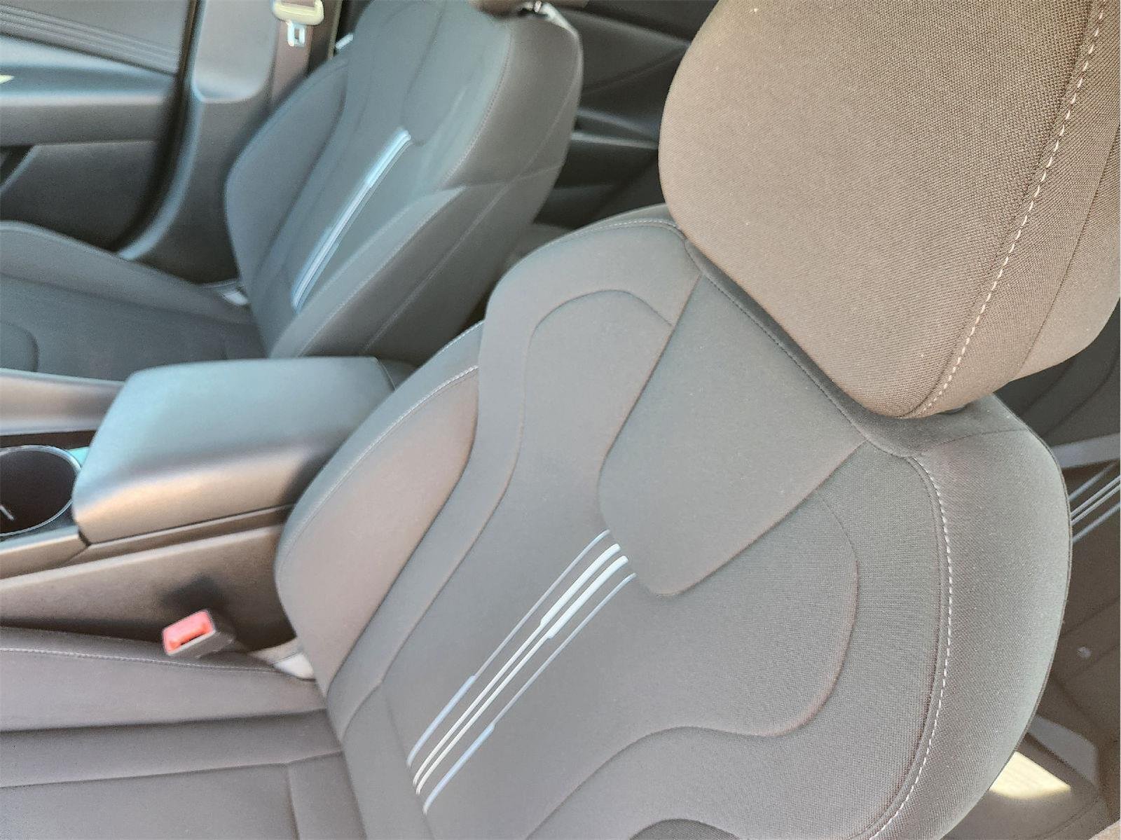 2026 Hyundai Elantra SEL - Photo 24