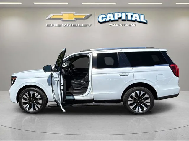 Used 2025 Silver Ford Platinum image 9