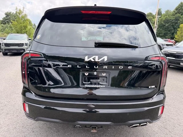 Used 2024 Black Kia EX X-Line image 12