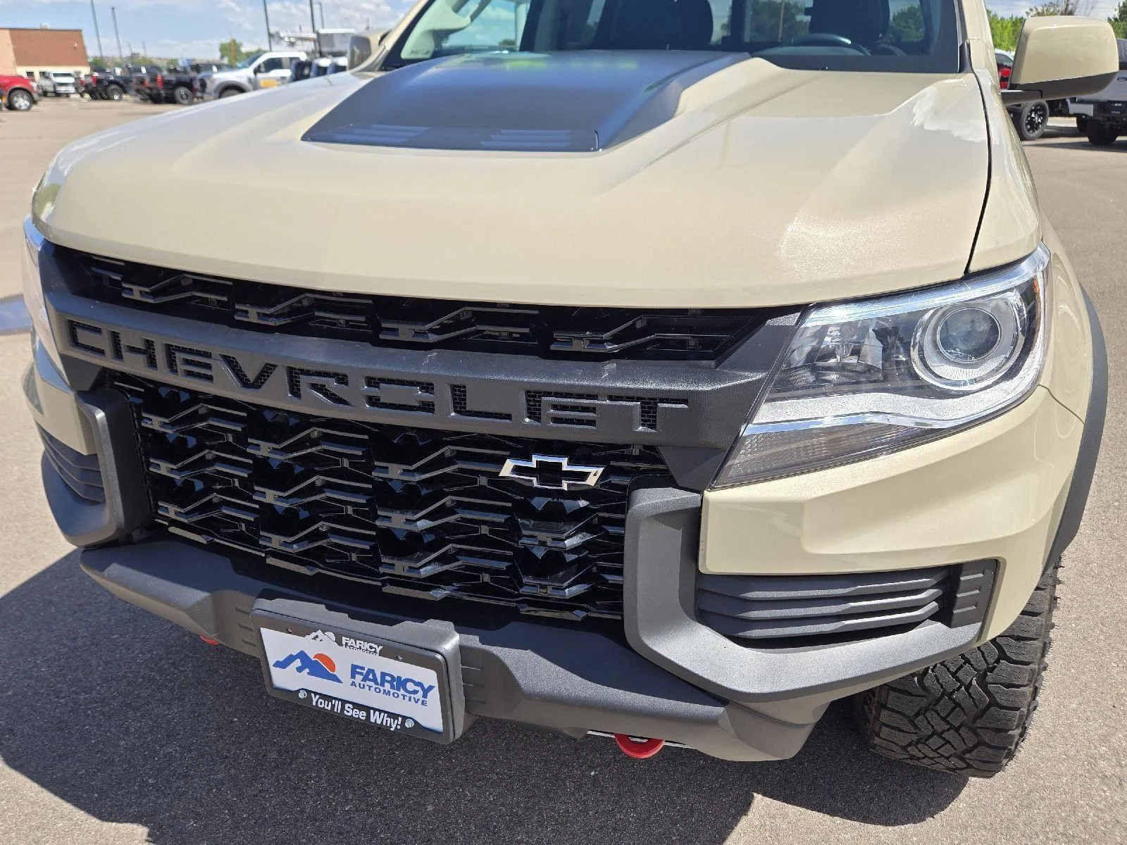Used 2022 Sand Dune Metallic Chevrolet 4WD ZR2 image 50