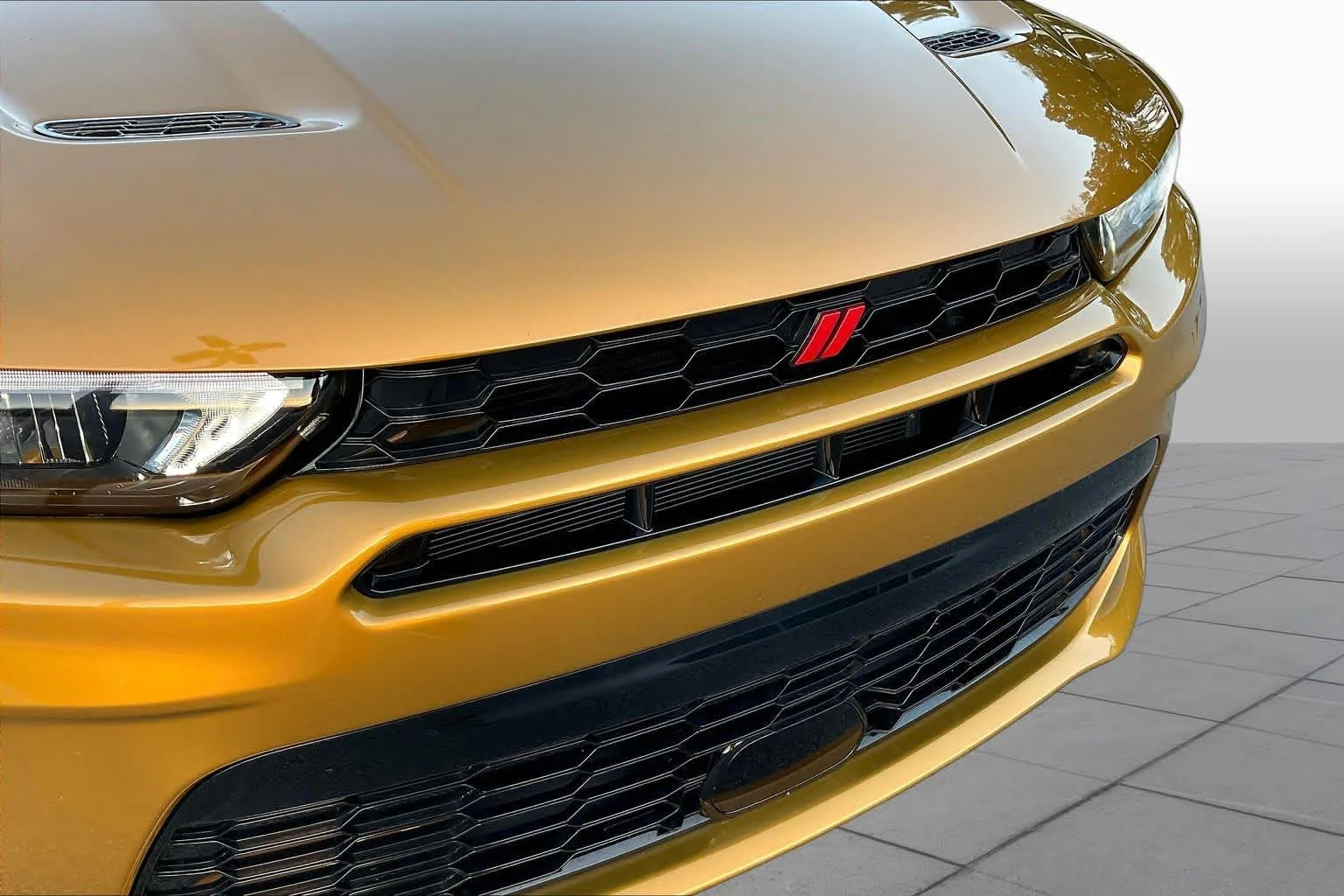 Used 2024 Acapulco Gold Dodge GT image 29