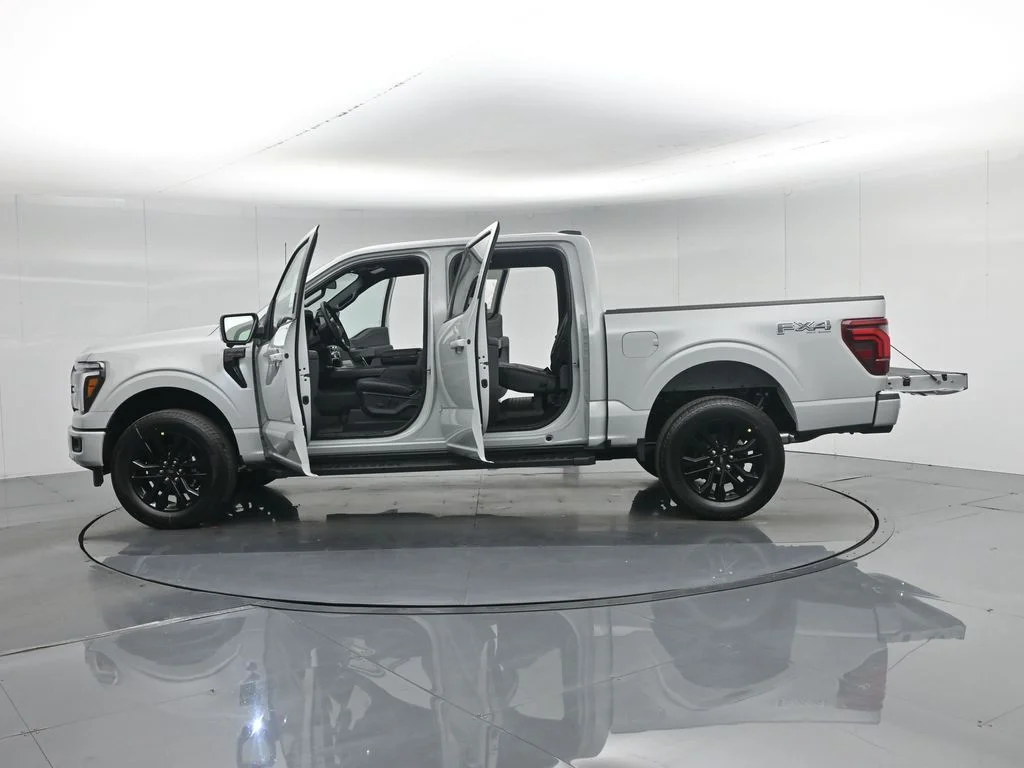 New 2026 White Ford Lariat image 42
