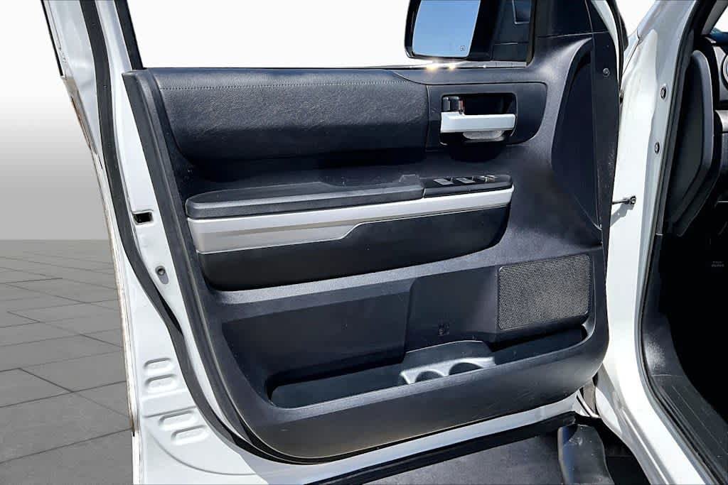Used 2019 Super White Toyota SR5 image 26