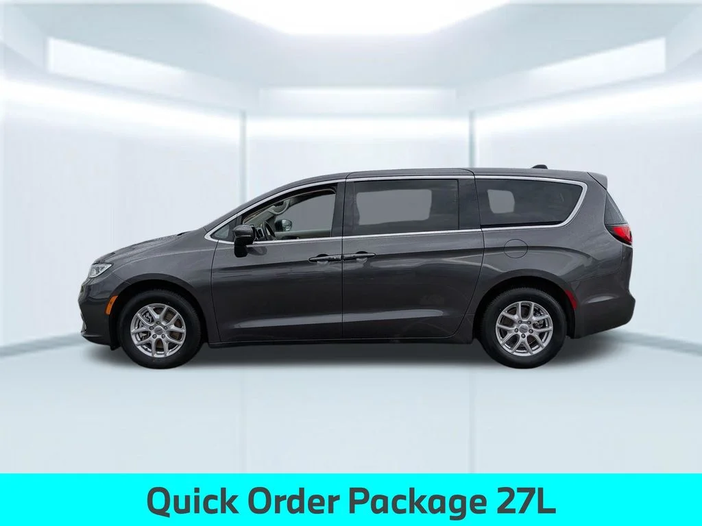 Used 2023 Gray Chrysler Touring L image 2